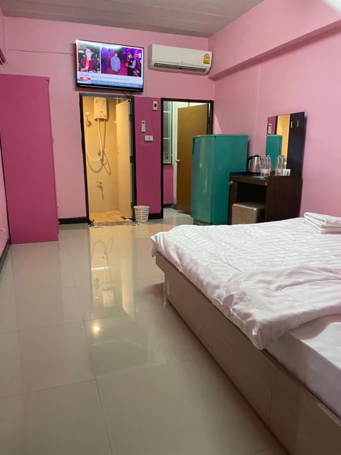 Gedkanok Apartment Банкок Екстериор снимка