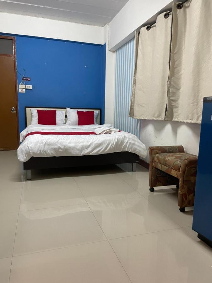 Gedkanok Apartment Банкок Екстериор снимка