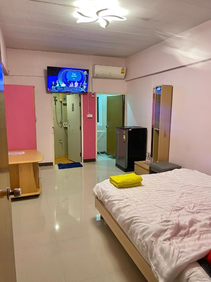 Gedkanok Apartment Банкок Екстериор снимка