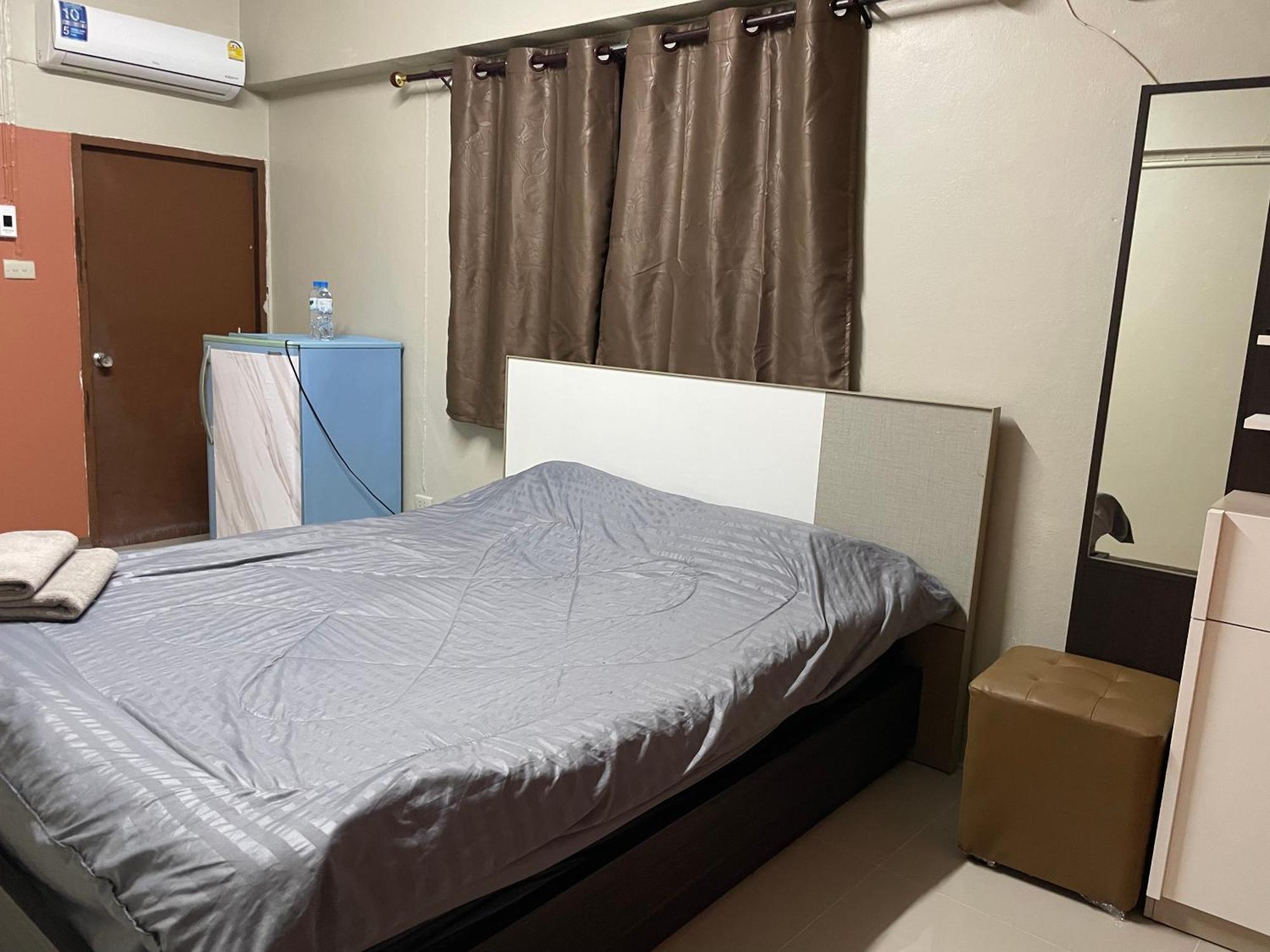 Gedkanok Apartment Банкок Екстериор снимка