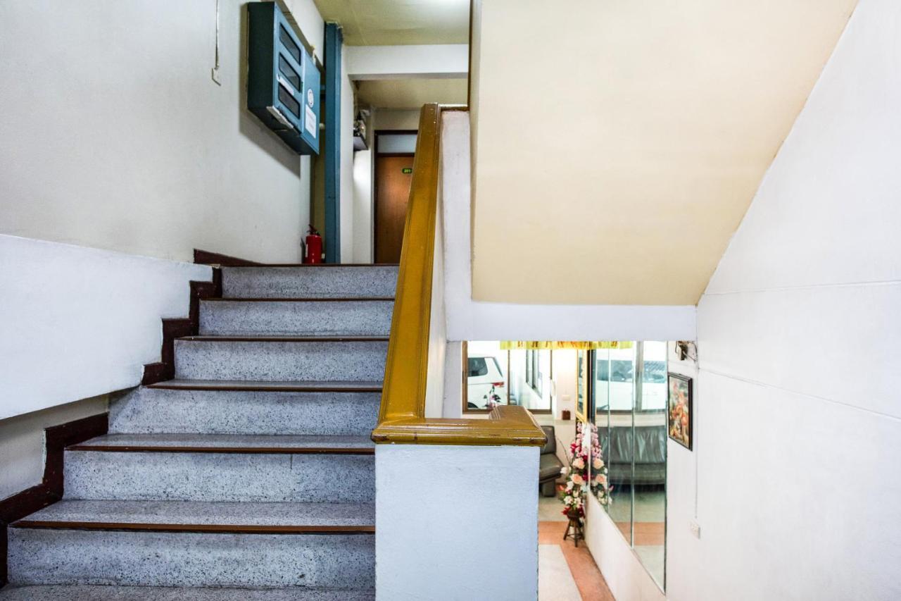 Gedkanok Apartment Банкок Екстериор снимка