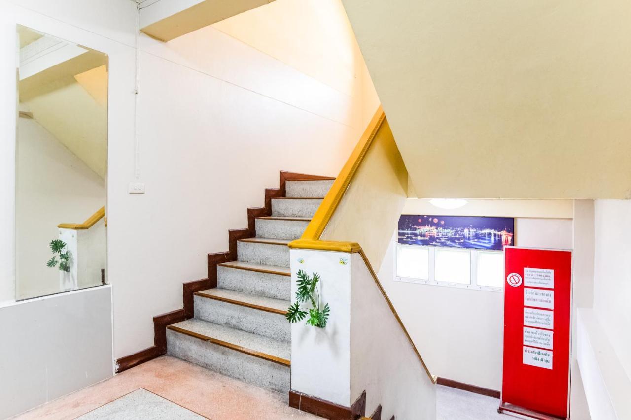 Gedkanok Apartment Банкок Екстериор снимка